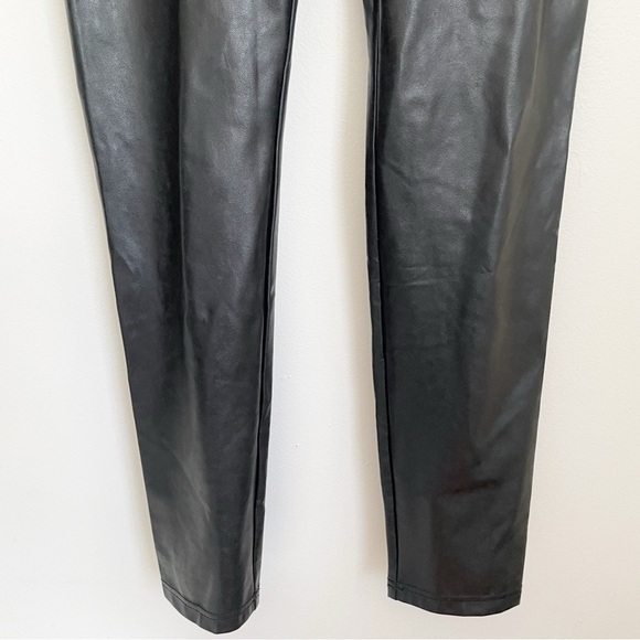 Aritzia Ten by Babaton Showcase Pants faux leather leggings skinny black small - Picture 5 of 16